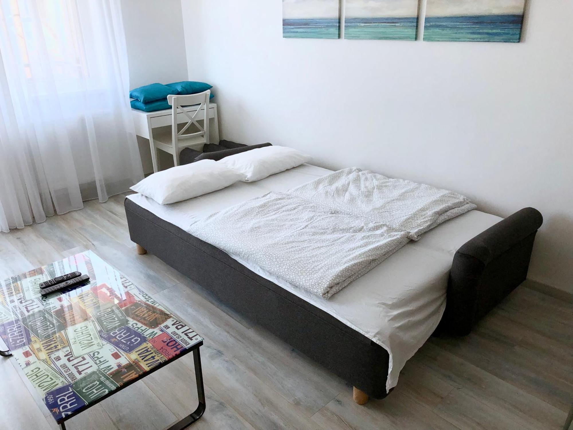 House Of Beer - Stein Apartment บราติสลาวา ภายนอก รูปภาพ